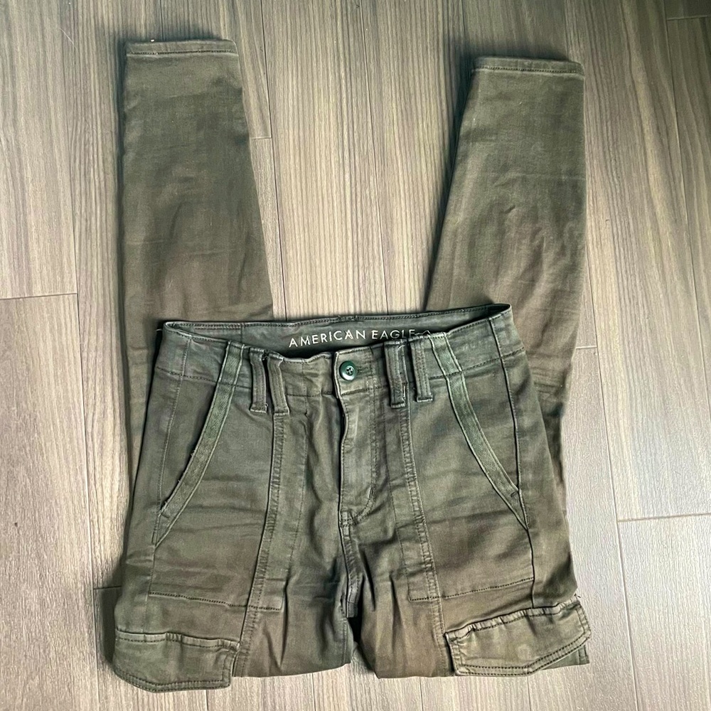 Olive green AE high rise jeans